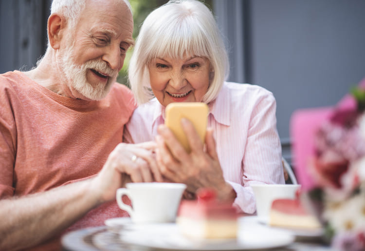 Life Alert Alternatives & Competitors 5 Similar Companies