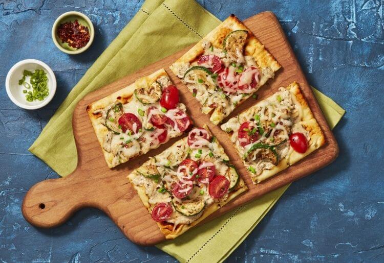 Roasted Garlic Zucchini Flatbread by HelloFresh