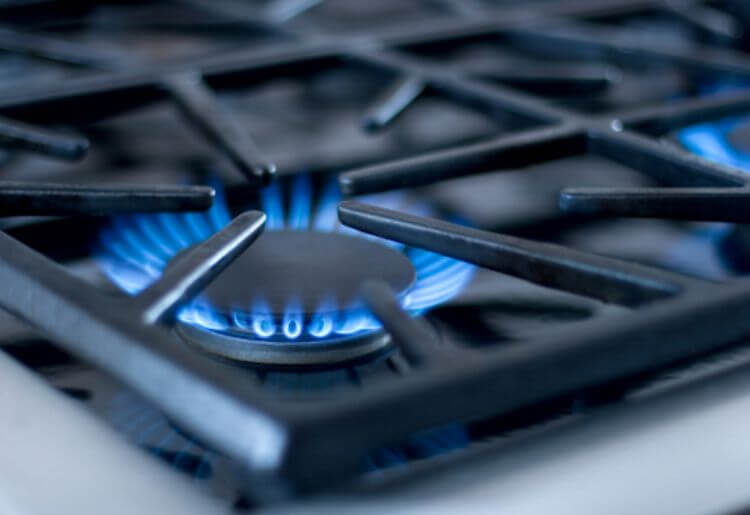 Gas range: 15 years