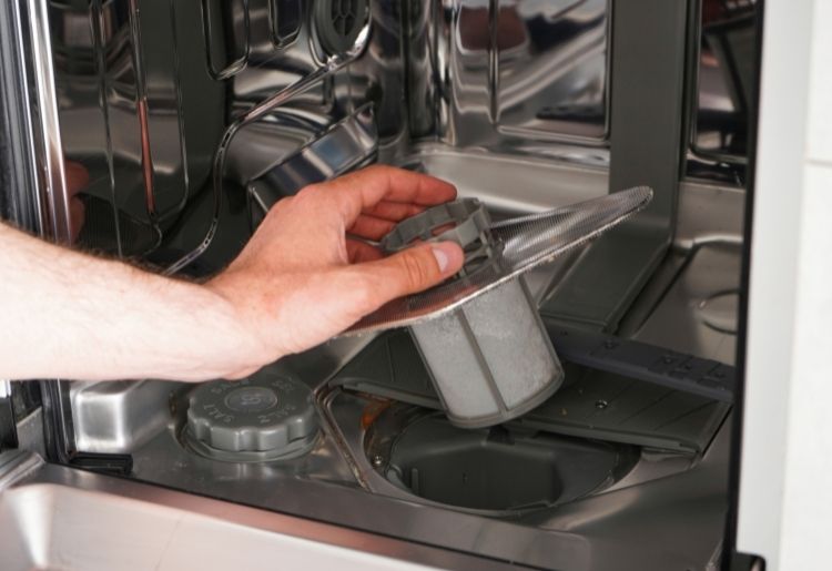How to clean your dishwasher filter