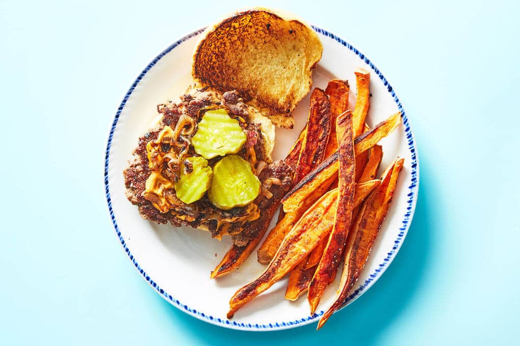 Chipotle Burger with Pickles and Sweet Potato Wedges Chipotle Burger with Pickles and Sweet Potato Wedges
