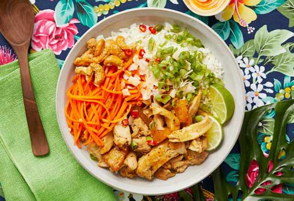 HelloFresh’s Hawaiian Chicken Poke Bowl HelloFresh’s Hawaiian Chicken Poke Bowl