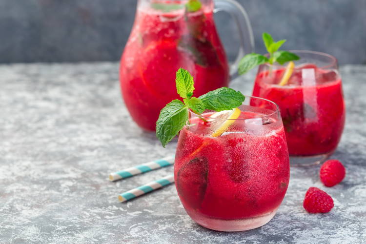 Raspberry Lemonade Sangria